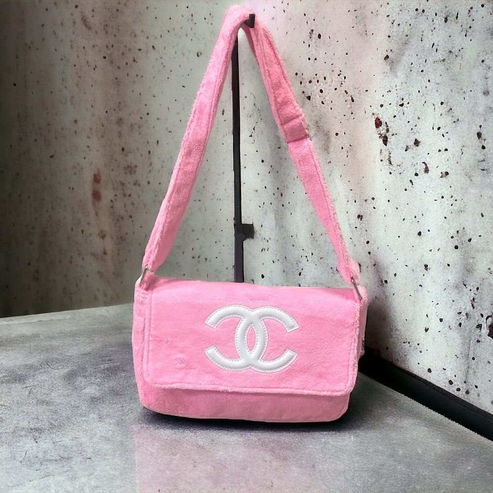 CHANEL White on Pink Precision Beaute Shoulder Bag